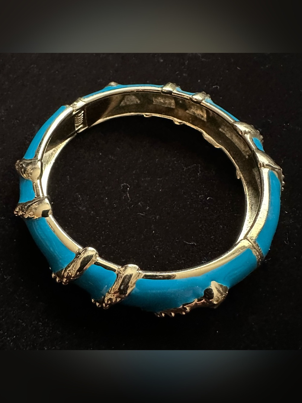 Gold-Tone Turquoise Hinged Enamel Bangle Bracelet - Women Jewelry